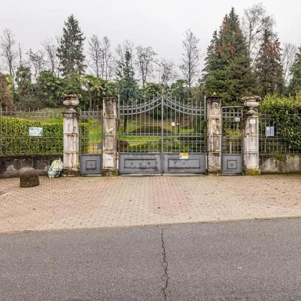 appartamento con giardino a 2 minuti dal lago, hotel Porto Valtravagliában