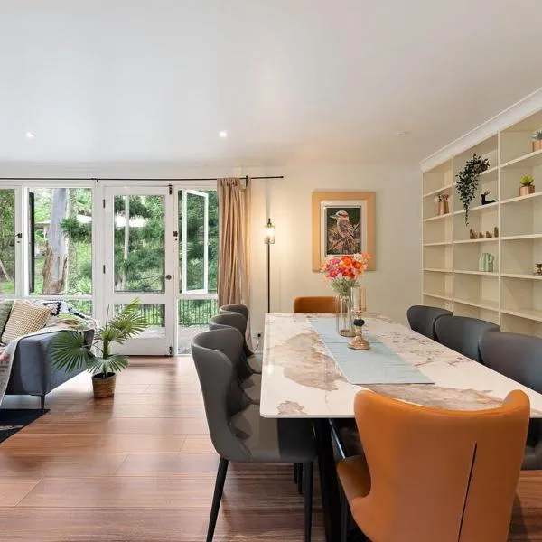 Aircabin - Warrawee - Sydney - 5 Beds House, Hotel in Warrawee