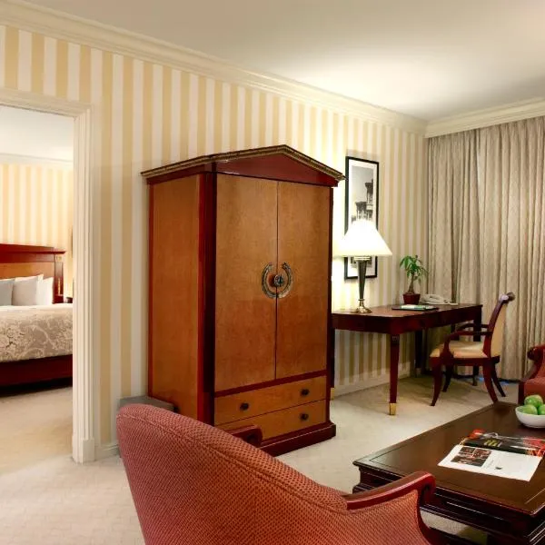 Orchard Hotel photo 2