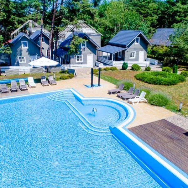 APARTAMENTY przy plaży z basenem z podgrzewaną wodą i mini SPA - Ośrodek Kolonijno-Wczasowy Mewa, hotel v destinaci Niechorze