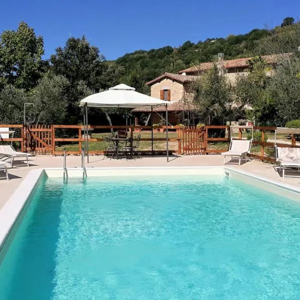 Casale Terre del Farfa, hotel in Toffia