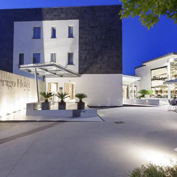 Inverigo Hotel, hotel di Inverigo