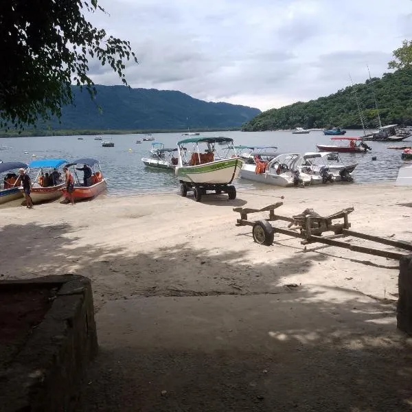 Casa na ilha da Gamboa - Mangaratiba, hotel v destinaci Itacuruçá