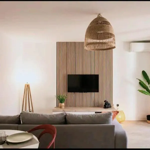 Le Candle - Parking & Balcon - Muret - Toulouse, hotel v destinaci Muret