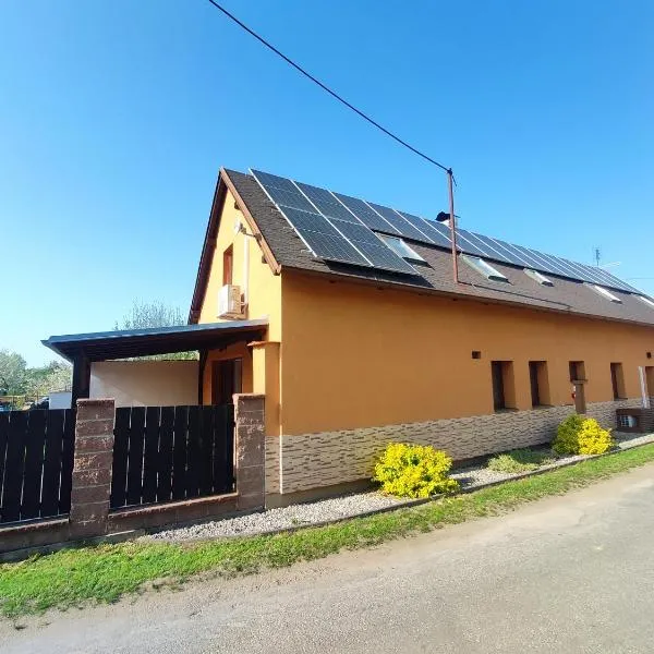 Chalupa Mezi rybníky, hotel v destinaci Frahelž