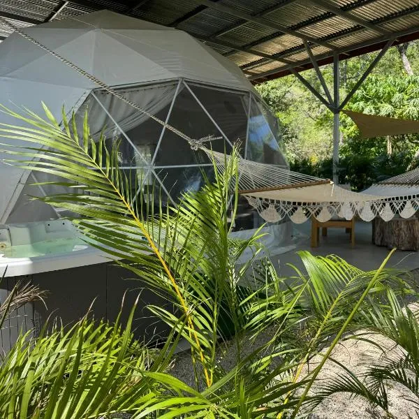 Hojancha에 위치한 호텔 Amaj Eco Lodge