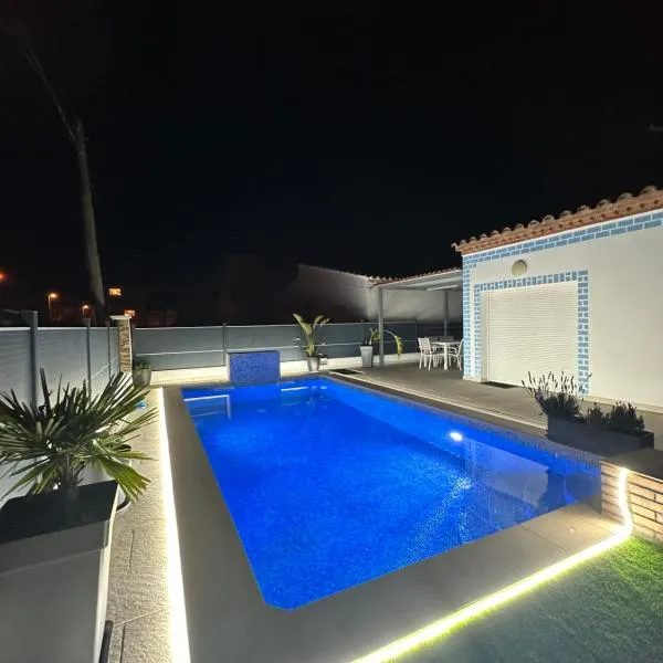 Villa Badia, hotel a Empuriabrava
