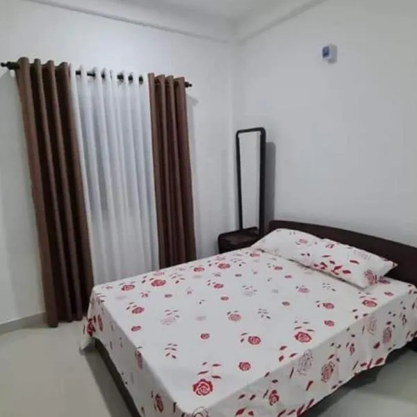 Ceylon Highway Apartments Colombo, hotel in Athurugiriya