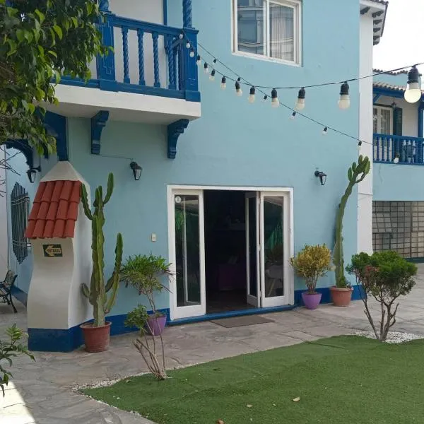 The Place Miraflores, hotel v destinaci Lima