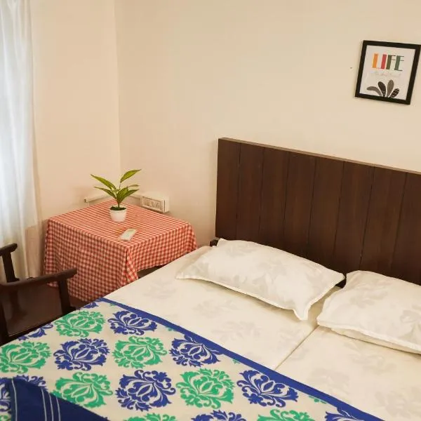 MOTHER TREE INN, hotel in Cochin