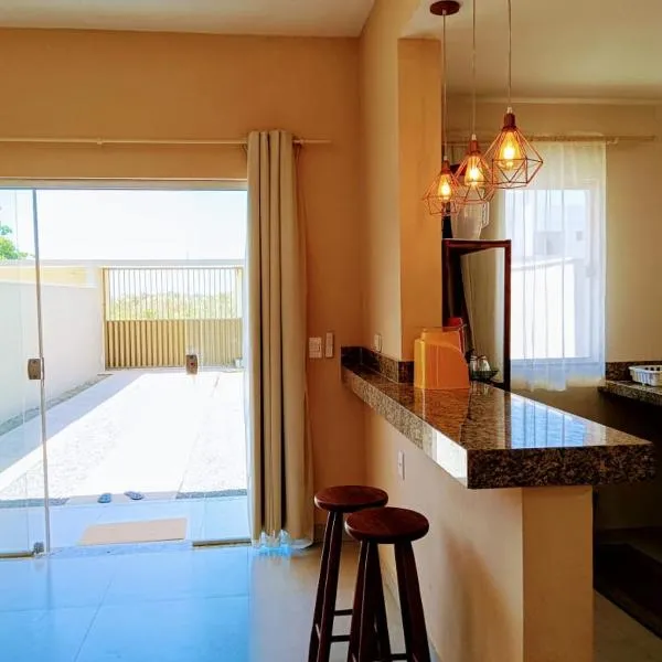 Casa Tartaruga 3 - Estilo a 50m da Praia de Guriri, hotel v destinaci Guriri