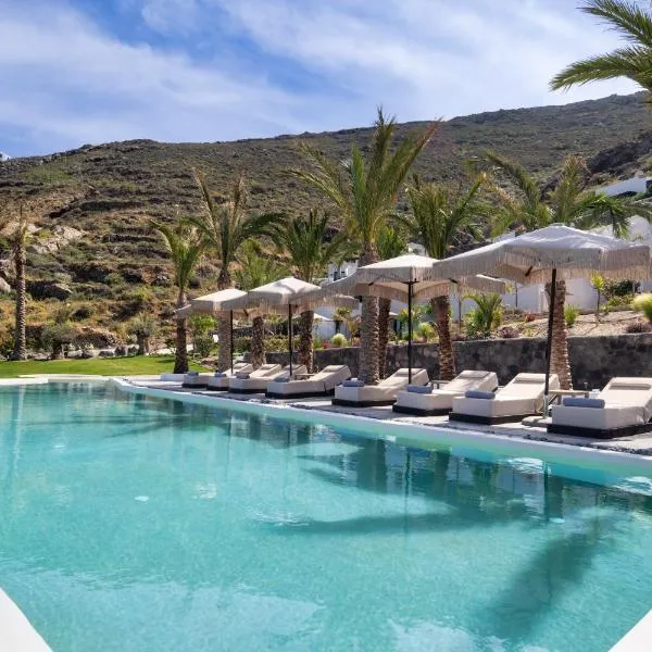 Palm Island Suites, hotel v destinaci Imerovigli