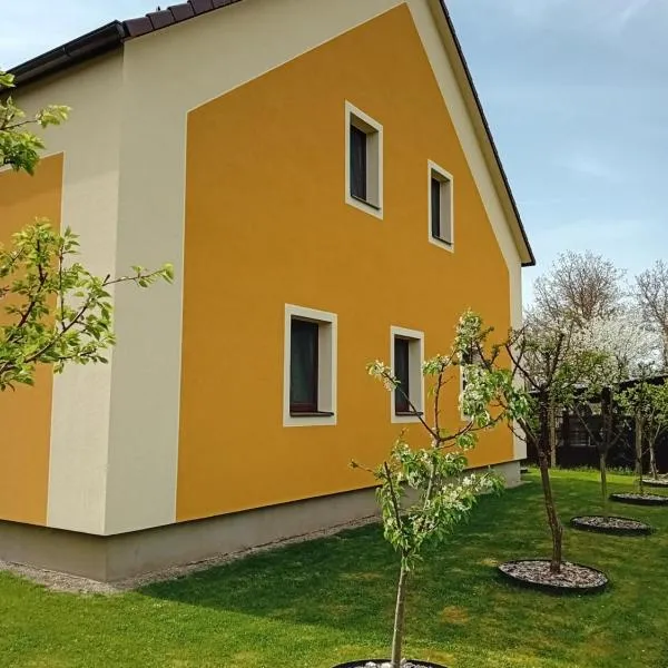 U hrobky, hotel v destinaci Třeboň