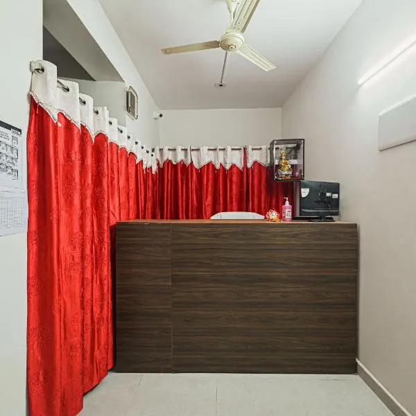 Viesnīca OYO Prateek A1 Residency pilsētā Chandaka