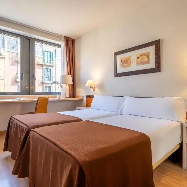 Hotel Glòries: Montcada i Reixac'da bir otel