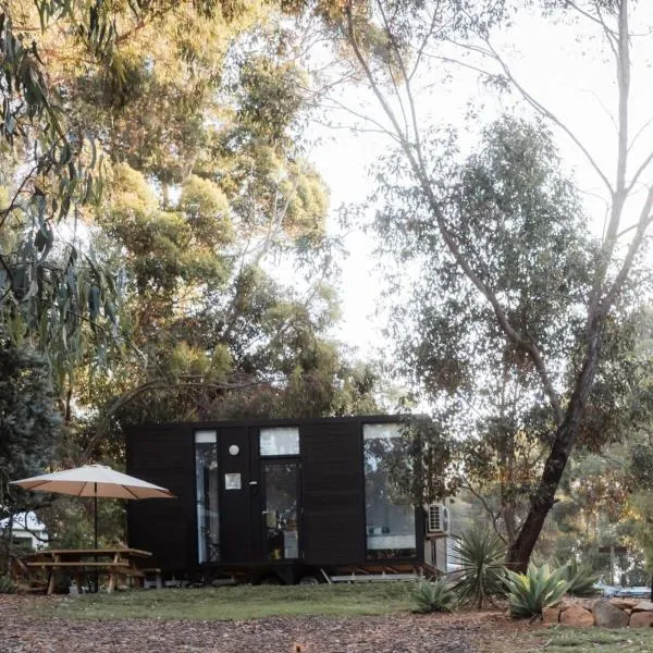 Djindarup Retreat 4 by Tiny Away, hotel v destinaci Margaret River