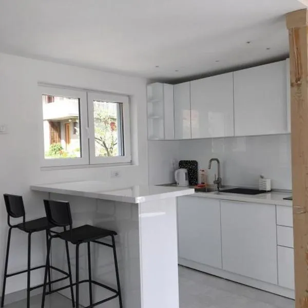 Apartman TERASA, hotel in Beljevina