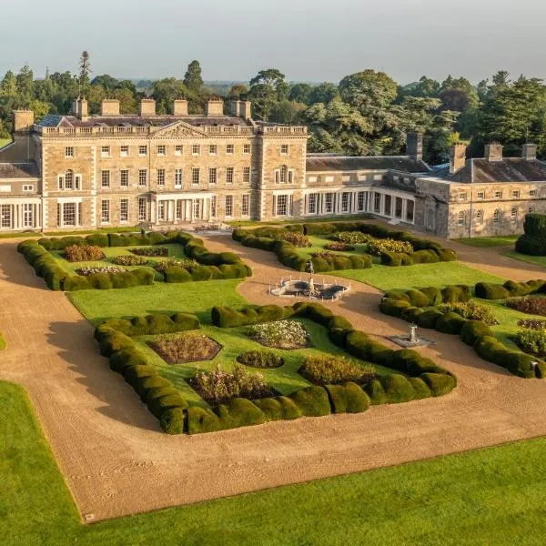 Carton House A Fairmont Managed hotel, hotel v destinaci Maynooth