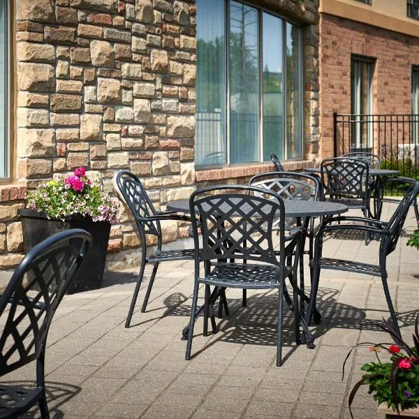 Holiday Inn Express & Suites Huntsville by IHG, khách sạn ở Huntsville