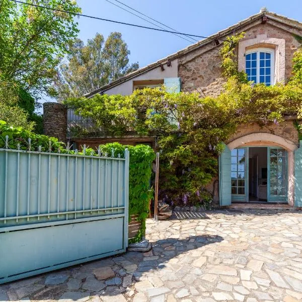 Logement de charme les Araucarias, hotel u gradu 'La Garde'