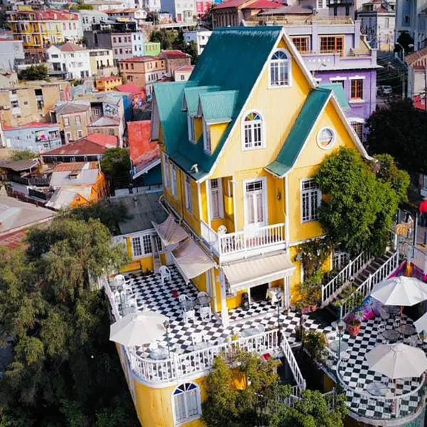 Hotel Brighton, hotel u gradu Valparaiso