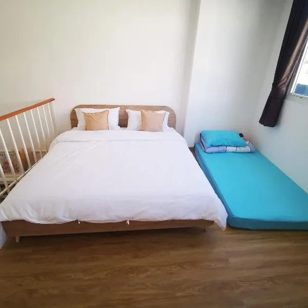 Proud Room & wifi, hotel v destinaci Pattaya North