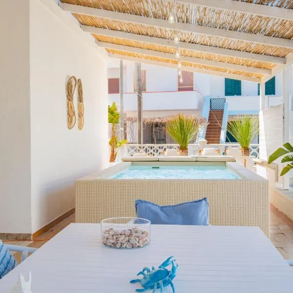 Villette Primelia Fronte Spiaggia by HDSalento, ξενοδοχείο σε Torre Mozza