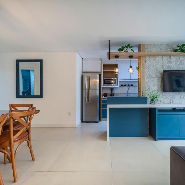 Apartamento na quadra da praia | 02 suítes - Foto 3