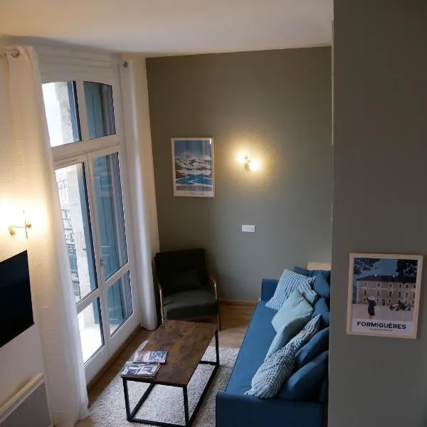 2 pièces 30m2 et Balcon vue montagne Villa Saint Paul WIFI Location à la semaine du samedi au samedi, hotel v destinácii Font Romeu Odeillo Via