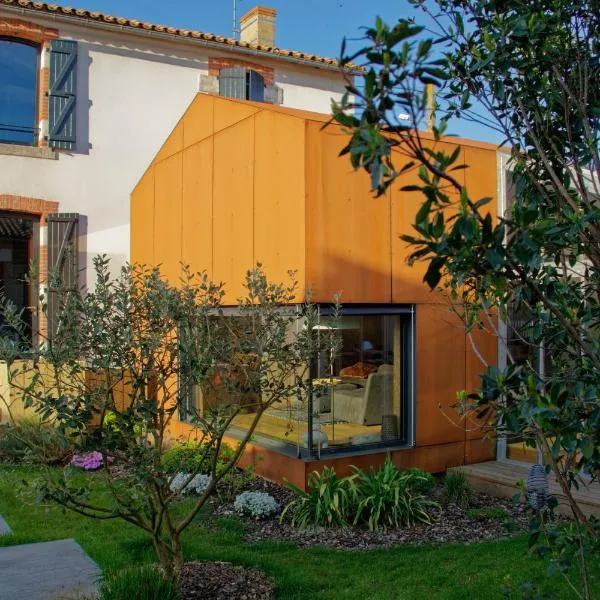 L'école de la Guittière, hotel in Le Poiroux