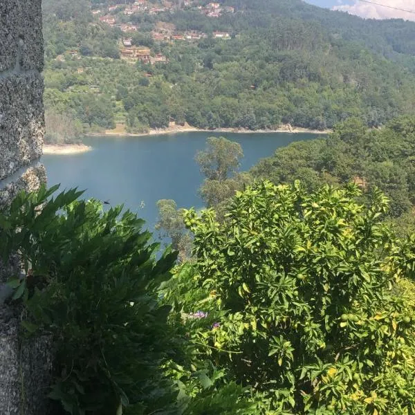 Sobreiro Valley - Casa Isabel, hotel v destinaci Vieira do Minho