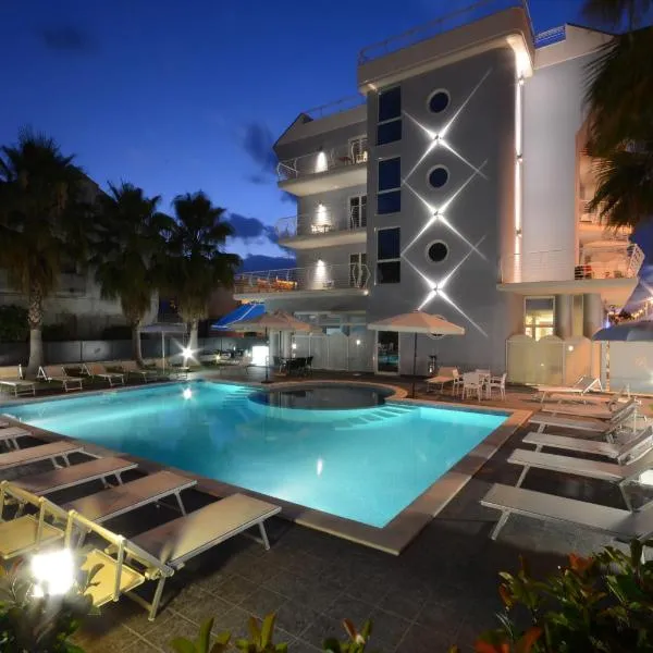 Kiara Residence, hotel v destinaci Giulianova