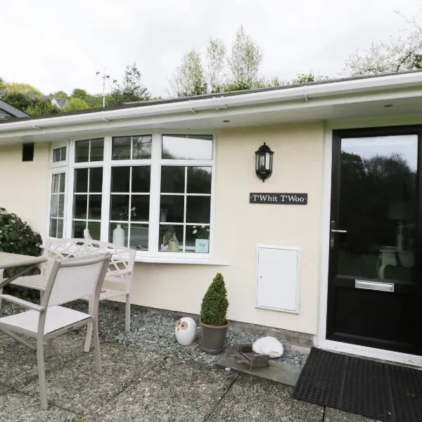 T'whit T'woo, hotel Windermere-ben