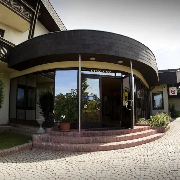 Tennis- und Freizeitzentrum Neudörfl, Hotel in Neudörfl