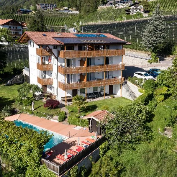 Haus Artus, hotel in Schenna