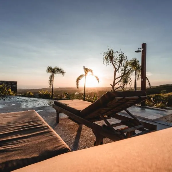 Sundance Residence Nusa Penida - 2 Bedroom with Private Pool Villa, Hotel in Tanglad