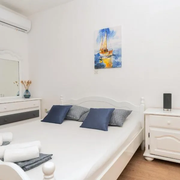 Apartments Marsela, hotell i Tučepi