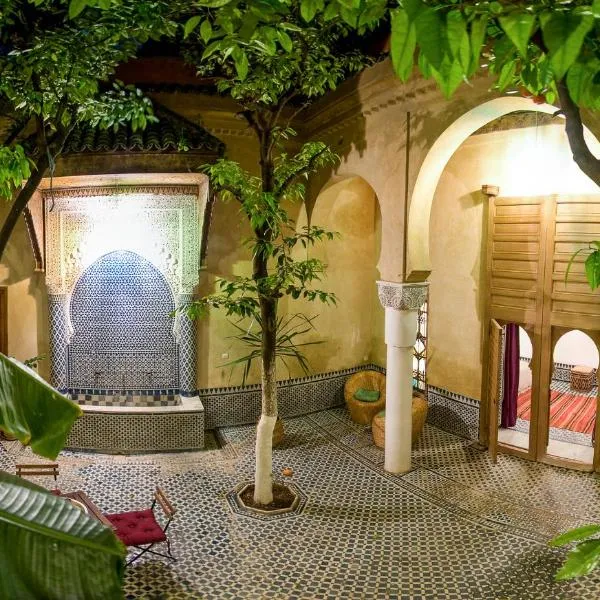 Riad La Maison D'à Côté, hôtel à Meknès
