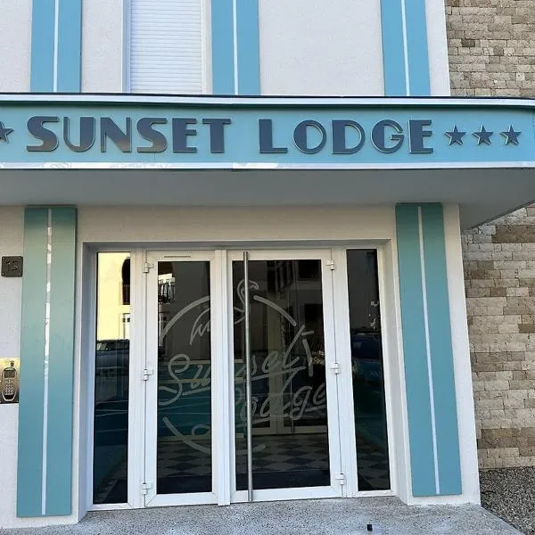 T2 Appartement Sunset Lodge à 250 m de la mer, 3 couchages, hotel a Narbonne-Plage