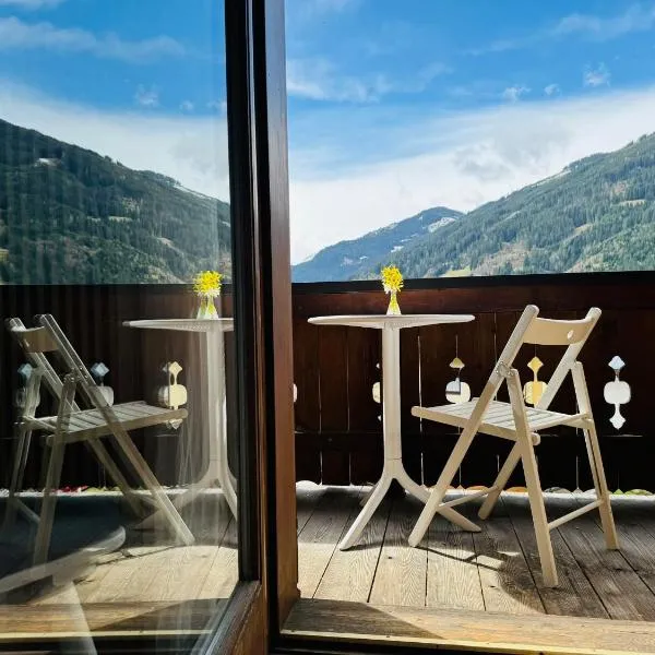 Chalet Franzi - Großes Chalet für 9 Personen mit Bergblick & Garten, ruhige Lage in Dorfgastein, hotel a Dorfgastein