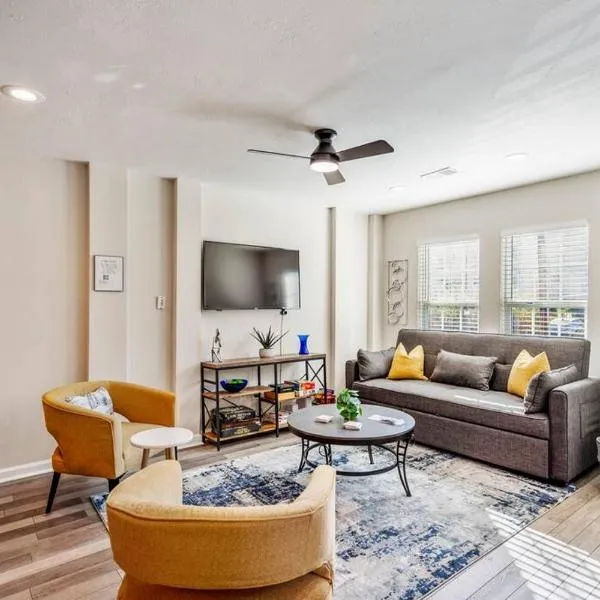 Winter Retreat 3b 3ba Huge backyard Mins from Downtown, hotel en Houston