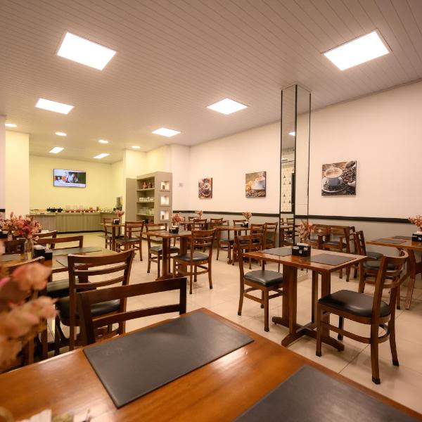 Hotel Colonial - Foto 4