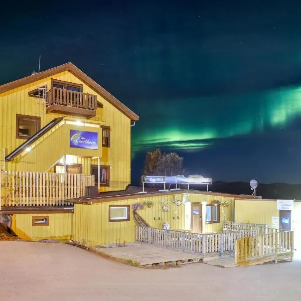 Abisko Guesthouse & Activities, hotel in Abisko