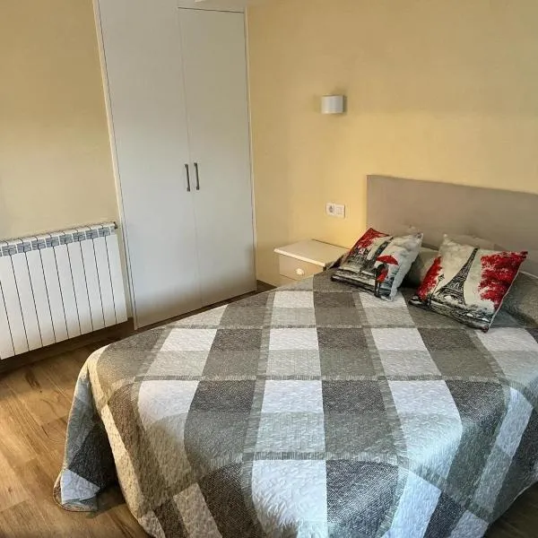 Pensión KM73, hotel v destinaci Palas de Rei 