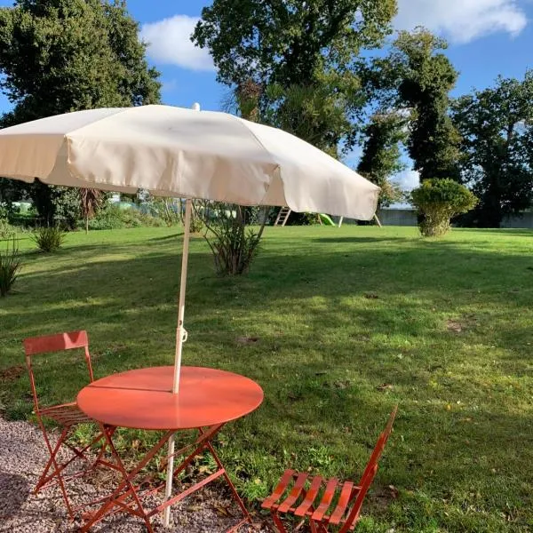 Sérénité – hotel w mieście Matignon