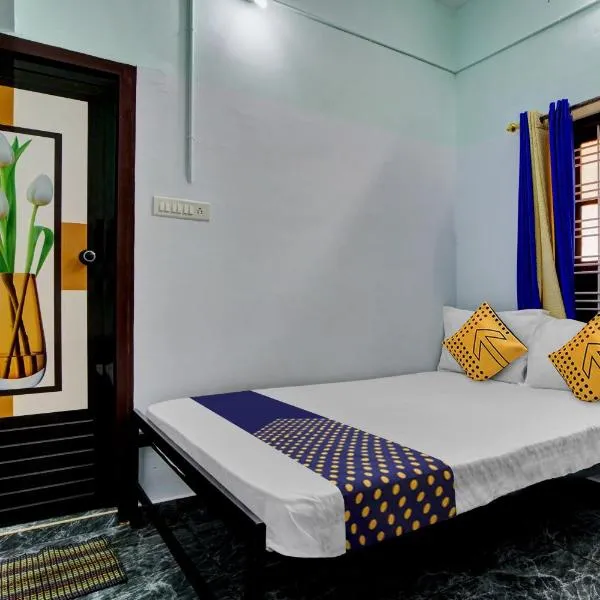 Hotel Revathy Tourist Home, hotel di Kollam