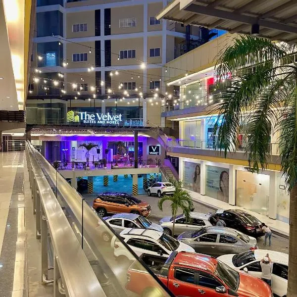THE VELVET SUITES AND HOTEL, hotel in Davao City