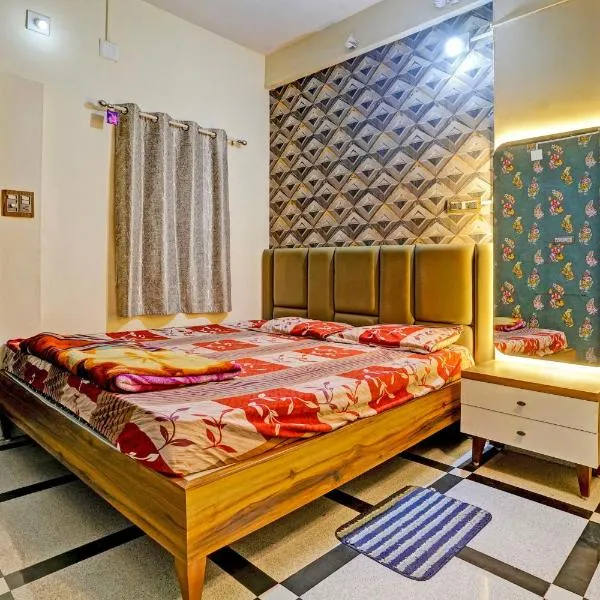 Super OYO Meera Guest House, hotel di Nadiad