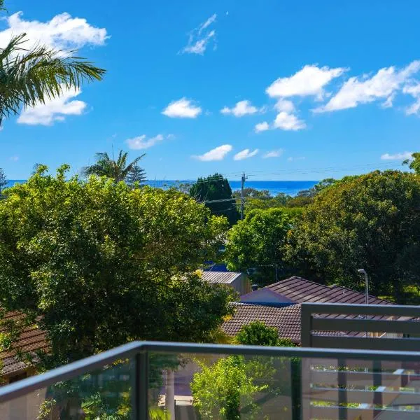 Spacious 4BR w/ Water Views, hotel a Port Macquarie