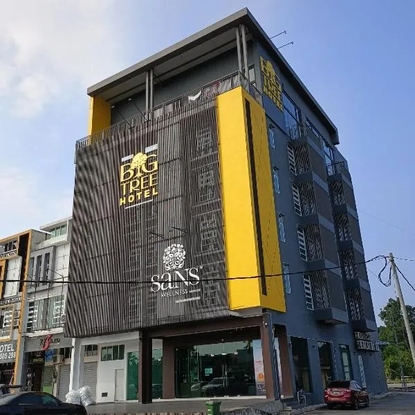 BIG TREE HOTEL, hotel v destinaci Temerloh